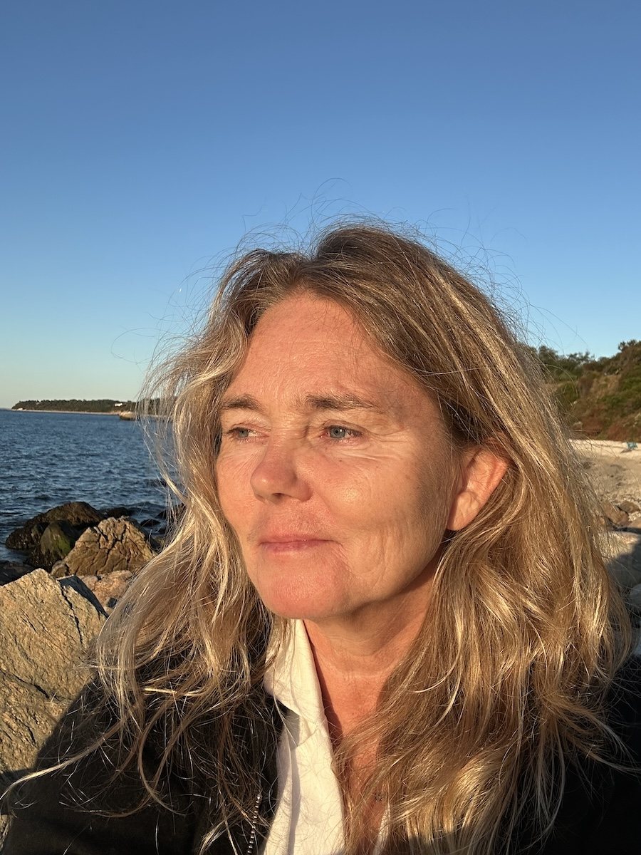 Charlotta Westergren by the water